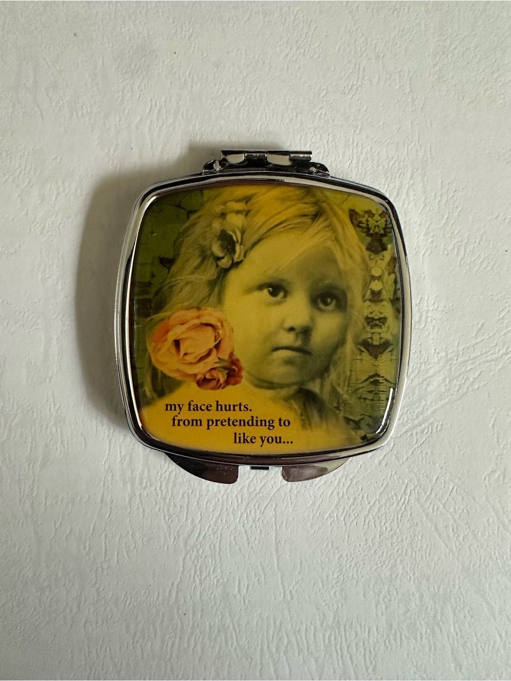 Yellow Vintage Girl Compact Mirror with Rose - Kids Accessories